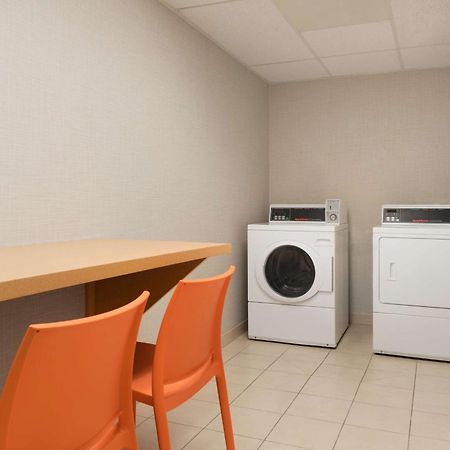 Homewood Suites By Hilton Madison West Extérieur photo