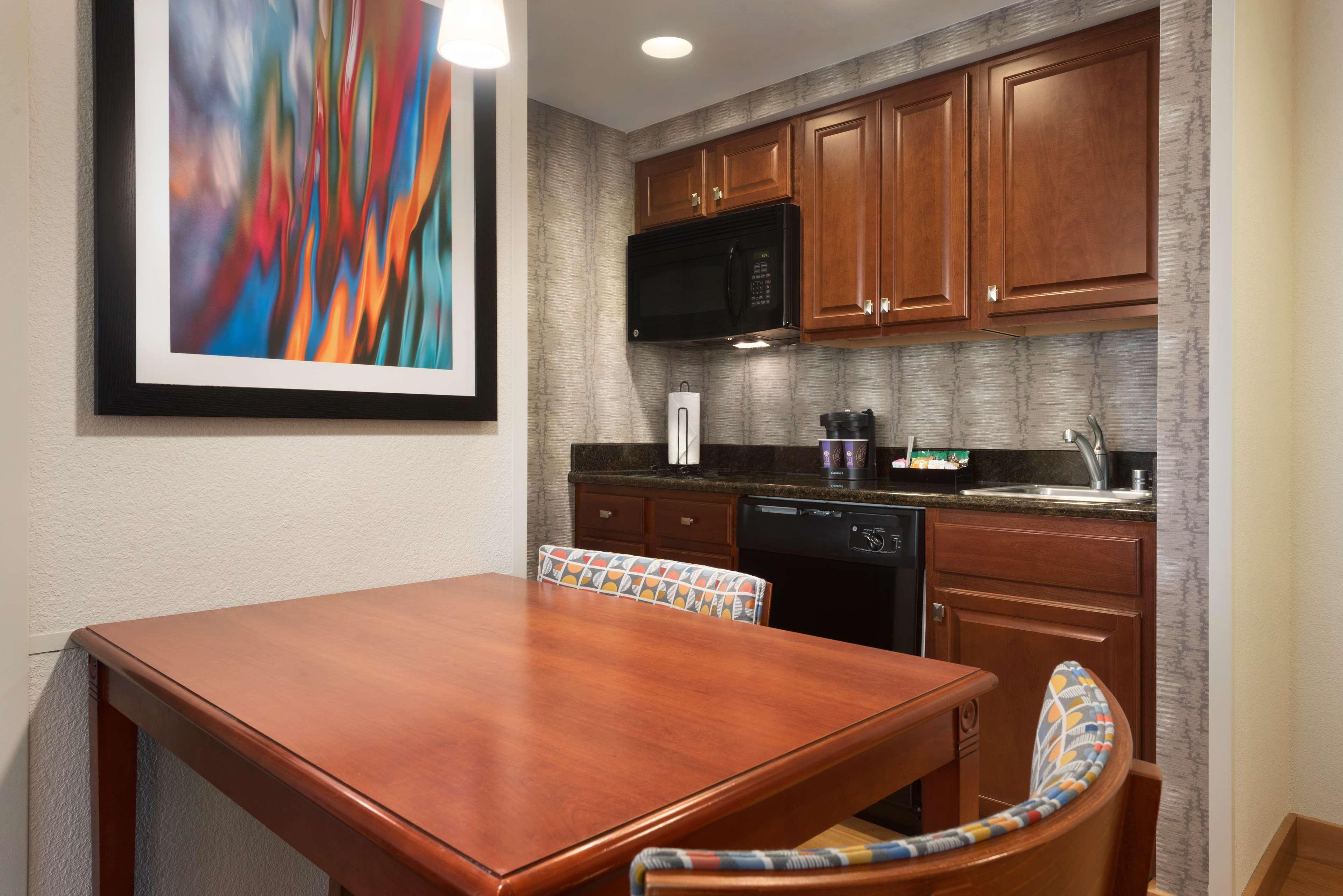 Homewood Suites By Hilton Madison West Extérieur photo
