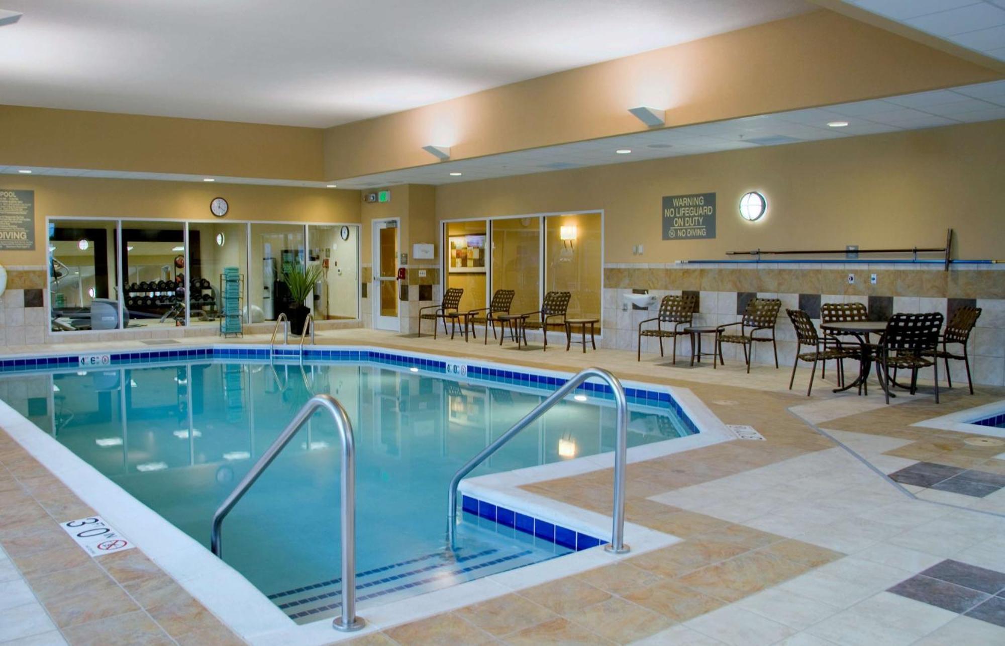 Homewood Suites By Hilton Madison West Extérieur photo