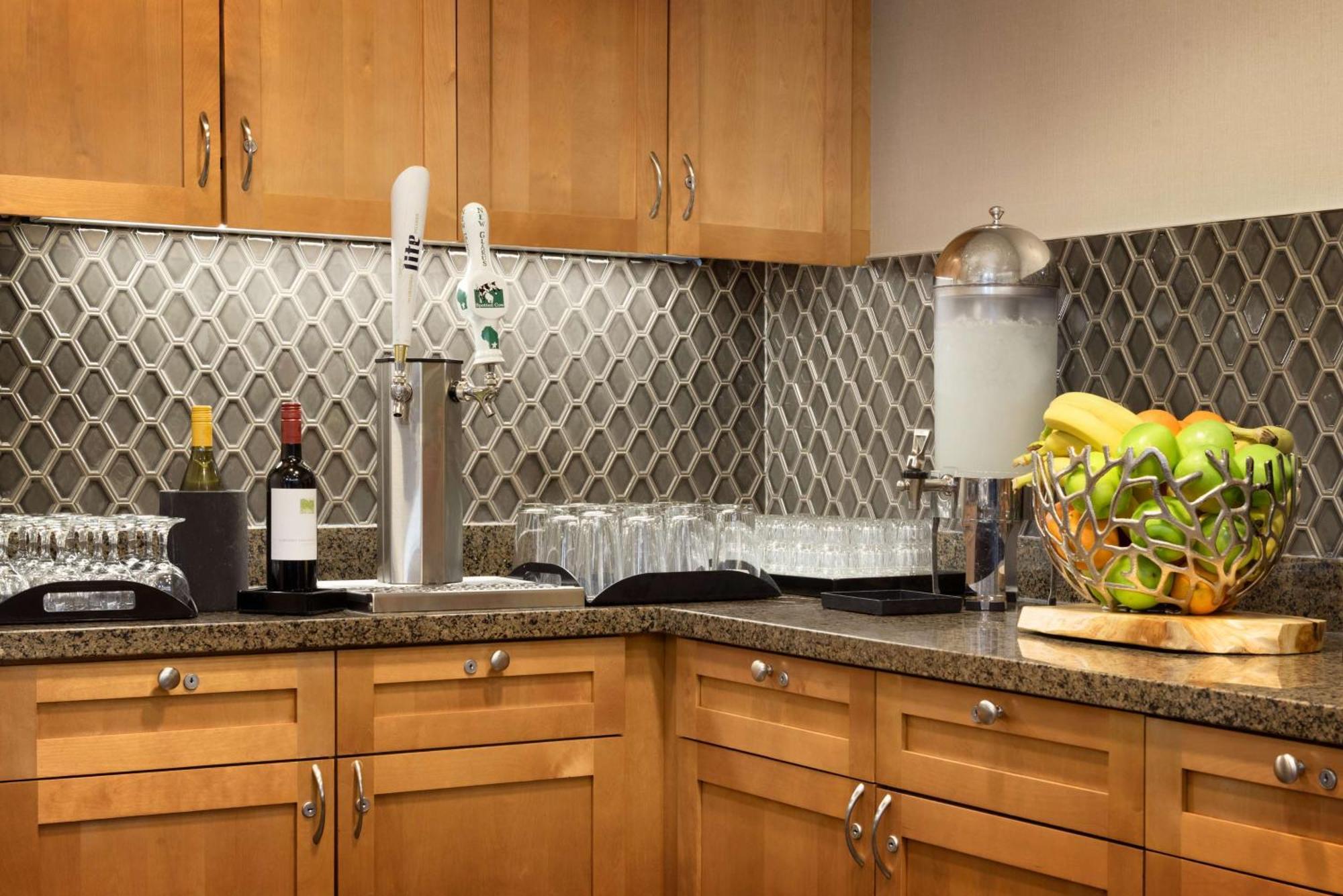 Homewood Suites By Hilton Madison West Extérieur photo